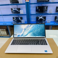 Laptop Dell Inspiron 15 3520 (i5-1235U/RAM 8GB/512GB SSD/ Windows 11) - NK- Màu bạc cực đẹp